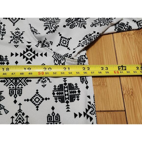 Greyson Spirit World Polo Golf Shirt Men M Arctic White All Over Print Wolf Logo - Picture 4 of 7